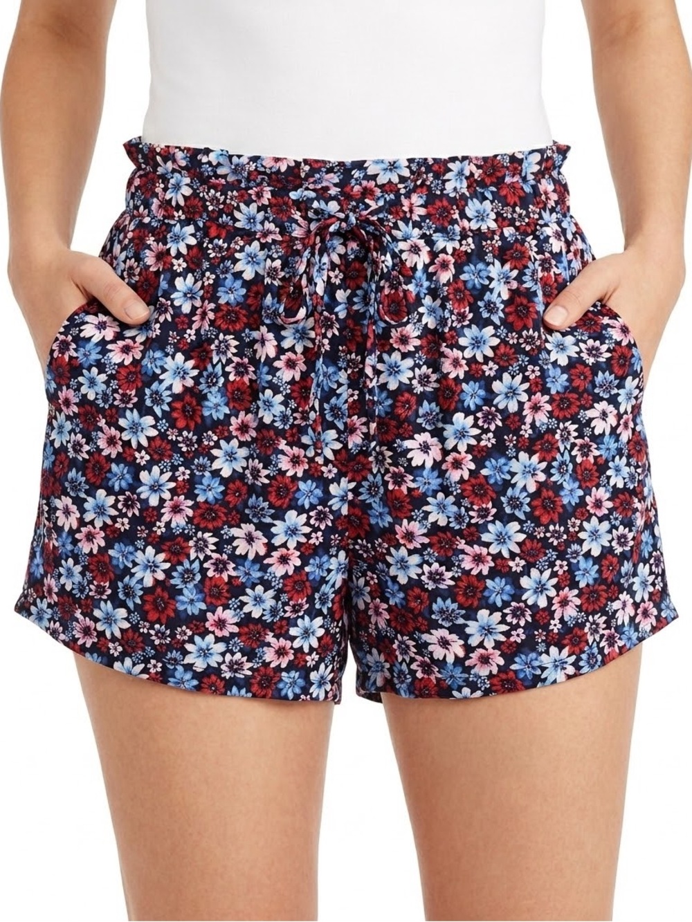 H&M Divided Floral High Waisted Shorts Size 6 Black Multicolor Viscose NWT
